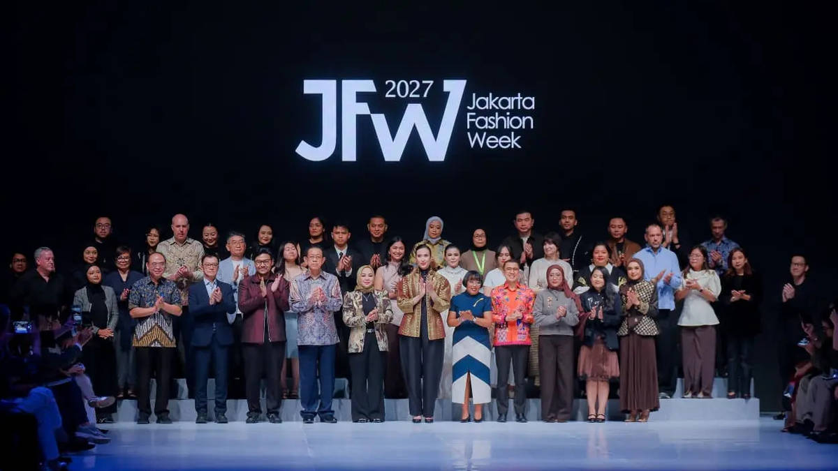 Jakarta Fashion Week 2027 Rayakan Inovasi Fashion dan Wastra Nusantara