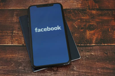 Pengguna Facebook Indonesia dalam Bingkai Statistik