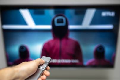 Ramai Tanggapi Usulan Sandiaga, Mengapa Orang Indonesia Gemar Nonton Drama Korea?