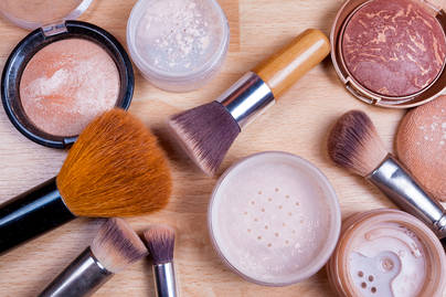9 Alasan Perempuan Lebih Memilih Produk Kosmetik Lokal Daripada Luar Negeri