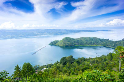 10 Danau Terluas di Indonesia