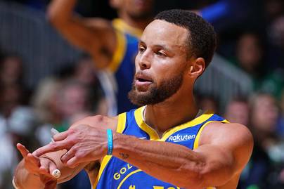 Menilik Performa “Chef” Curry, Sang Raja 3 Points NBA