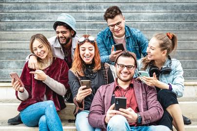 Konten Video Jadi Tipe Konten Favorit Gen Z Indonesia dalam Menikmati Media Sosial