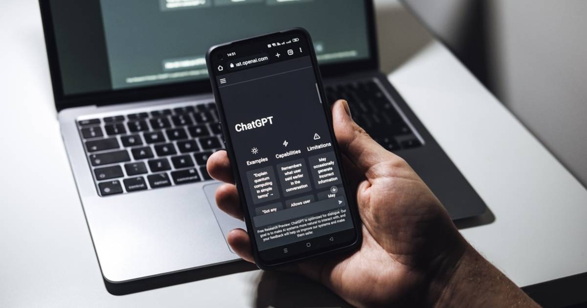 Daftar Platform AI yang Paling Sering Digunakan di Indonesia, ChatGPT Teratas