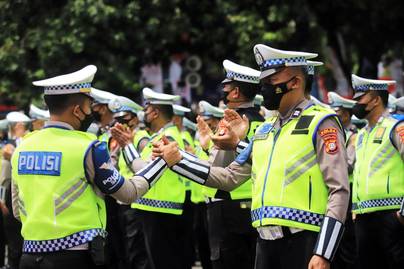 Survei: Mayoritas Publik Ingin Polri Untuk Segera Berantas Pungli