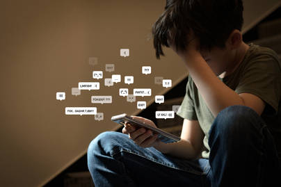 Apa yang Menyebabkan Seseorang Menjadi Korban Cyber-Bullying?