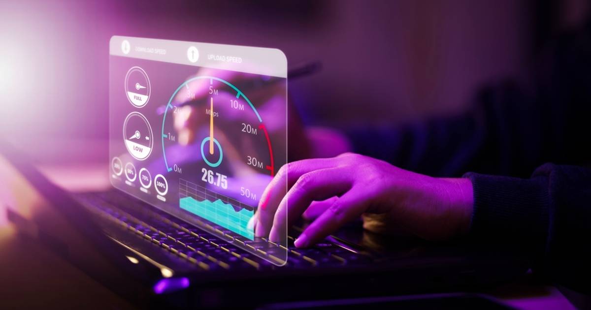 Melihat Data Profil Pengguna Internet Tanah Air