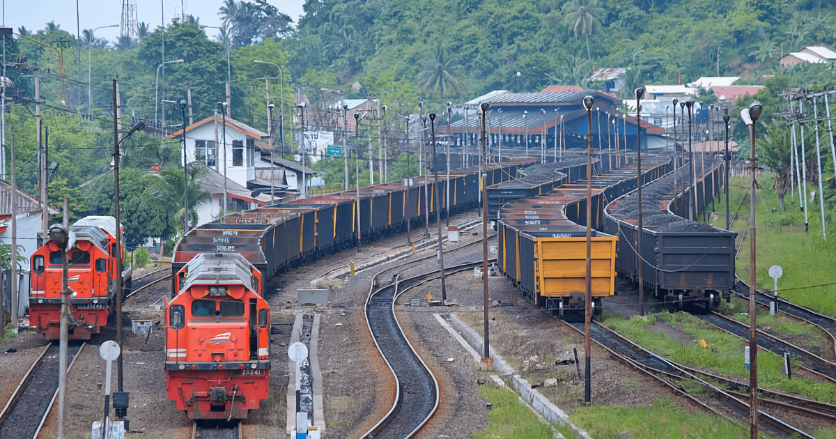 Bukan Angkutan Penumpang, Angkutan Batu Bara Catat Kontribusi Tertinggi terhadap Pendapatan PT. KAI