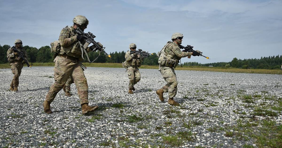 5 Negara yang Tidak Memiliki Ankatan Militer Darat, Laut, Maupun Udara