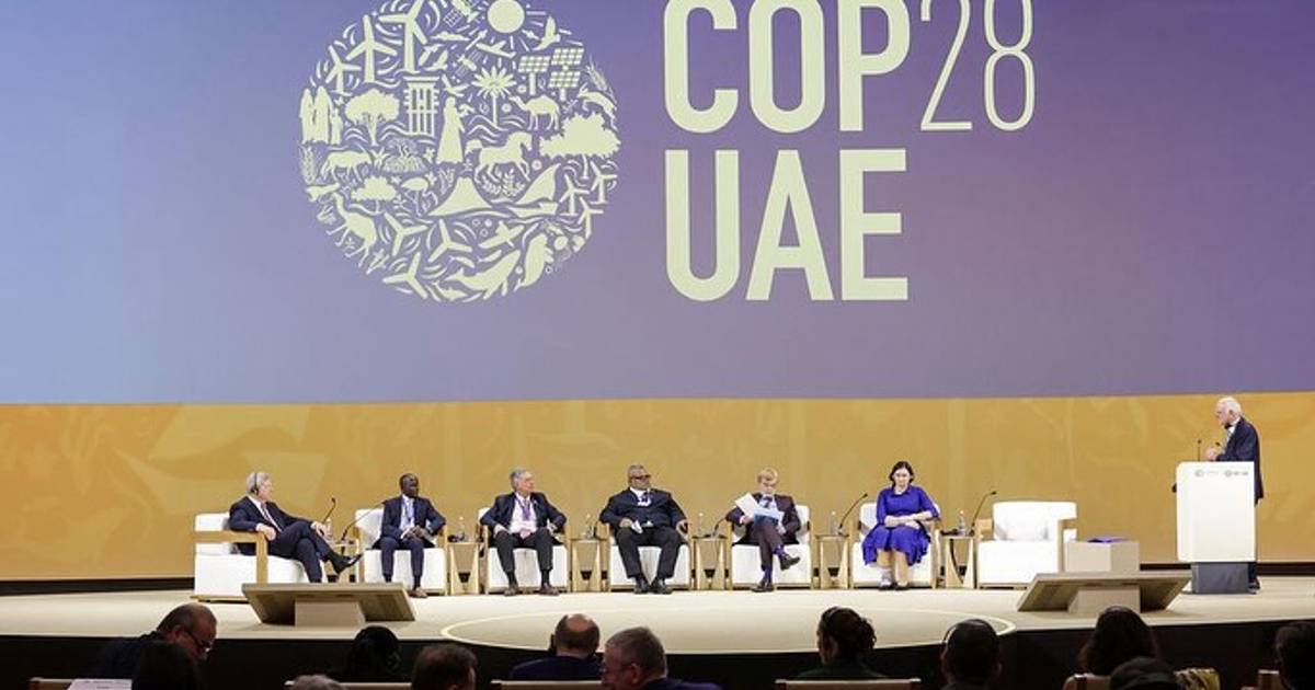 COP28 Hasilkan Konsensus Akselerasi Aksi Iklim Global, Serukan Transisi Dari Energi Fosil