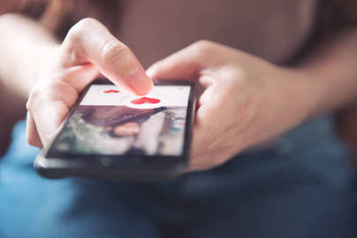 Pengguna Aplikasi Kencan Online Harus Hati-Hati dengan Profil Palsu