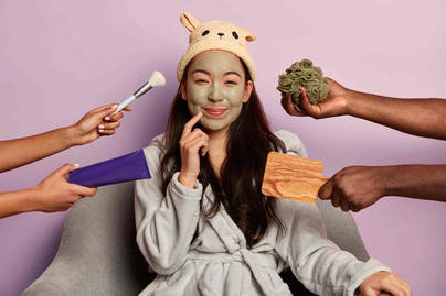 Terungkap, Gen Z Paling Percaya Influencer saat Beli Skin Care!