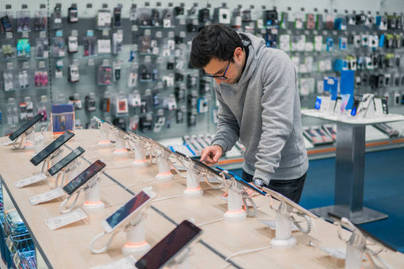 Bukan Apple, Kini Samsung Merajai Penjualan Ponsel Pintar Global Kuartal I 2024