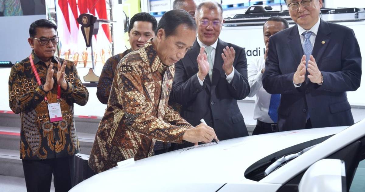 Resmi! Indonesia Kini Punya Pabrik Baterai Kendaraan Listrik Sendiri