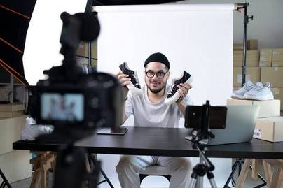 Apakah Warganet ASEAN Membeli Produk Rekomendasi Influencer?