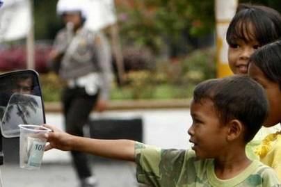 Anak Bukanlah Investasi, Stop Eksploitasi!