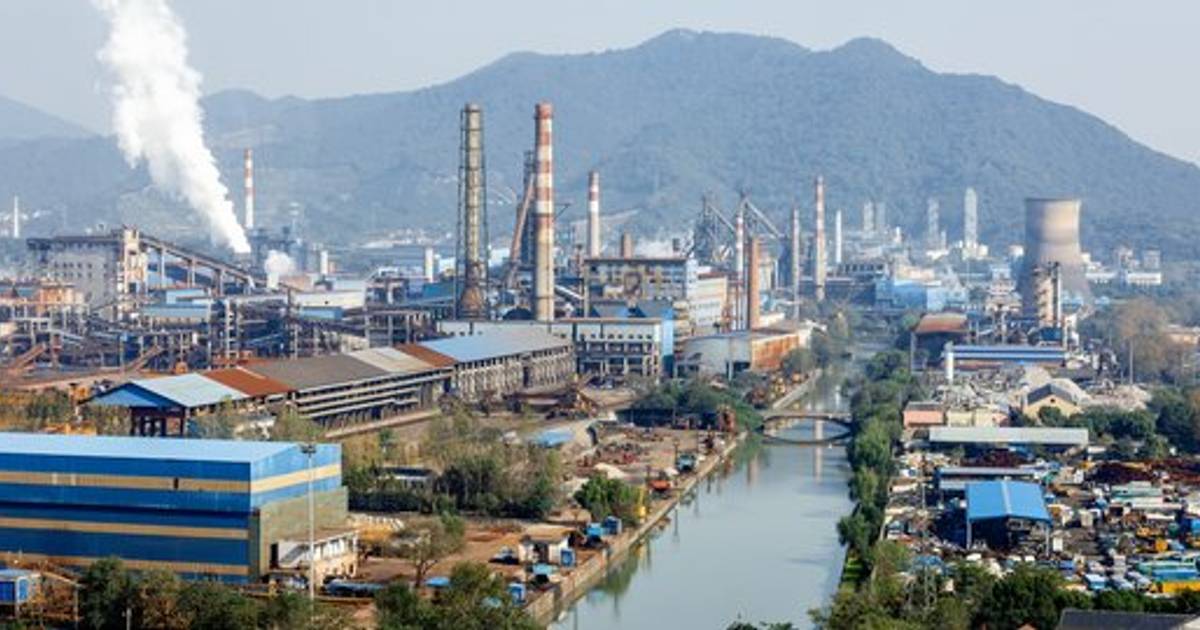 Pertumbuhan PDB Indonesia Stagnan, Tanda Deindustrialisasi Semakin Dekat?