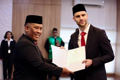 Maarten Paes Perkuat Timnas, Jadi Kiper Indonesia Termahal Sepanjang Masa