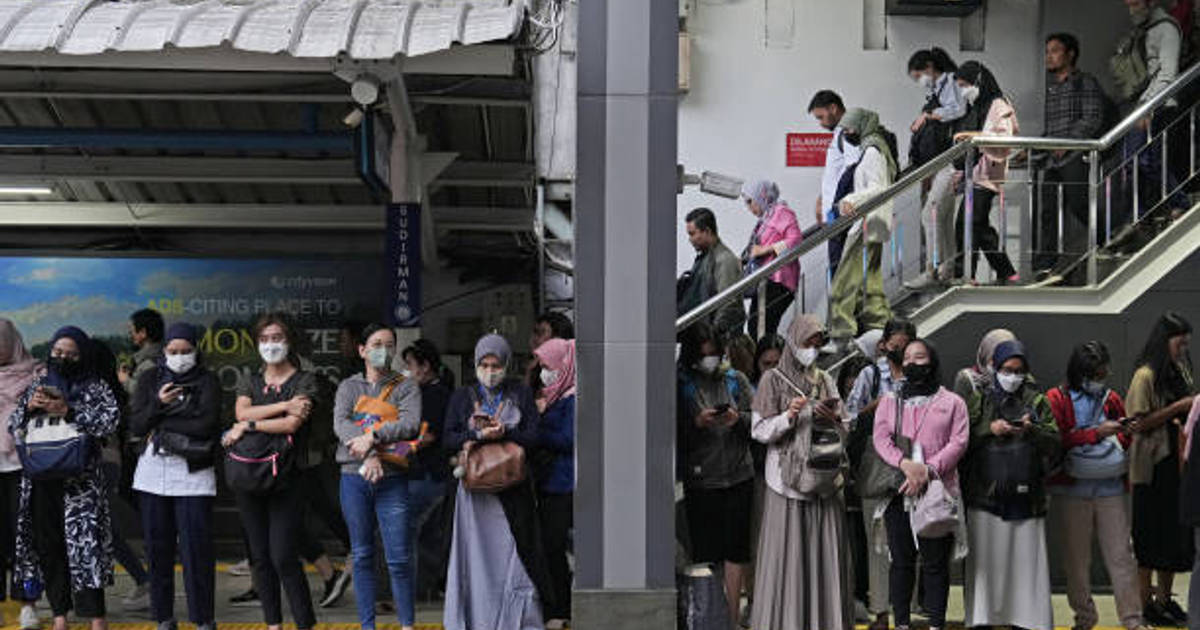 Hanya 2 dari 100 Penduduk Indonesia yang Bekerja Merantau