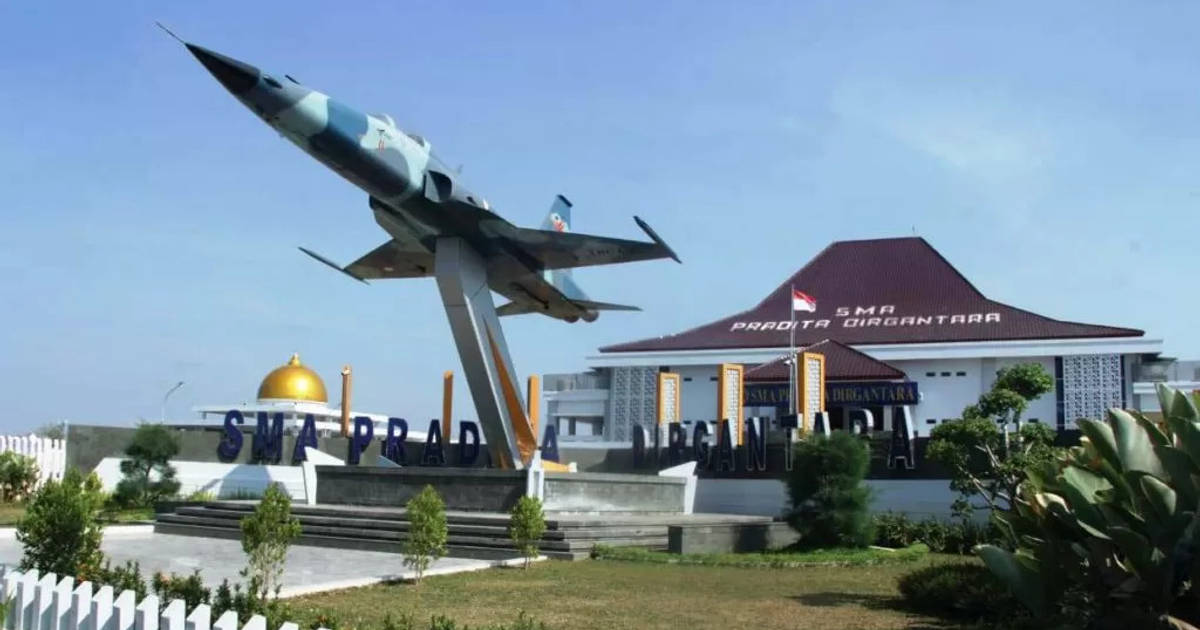 10 SMA Terbaik di Jawa Tengah Berdasarkan Nilai UTBK