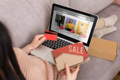 Tokopedia Menjadi E-Commerce yang Paling Diminati Konsumen