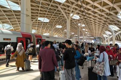 WNA dari 154 Negara Telah Menggunakan Kereta Cepat Whoosh