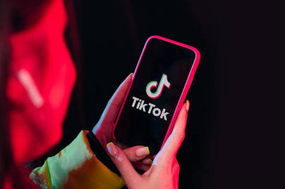 Indonesia Jadi Negara dengan Durasi Penggunaan TikTok Terlama 2024