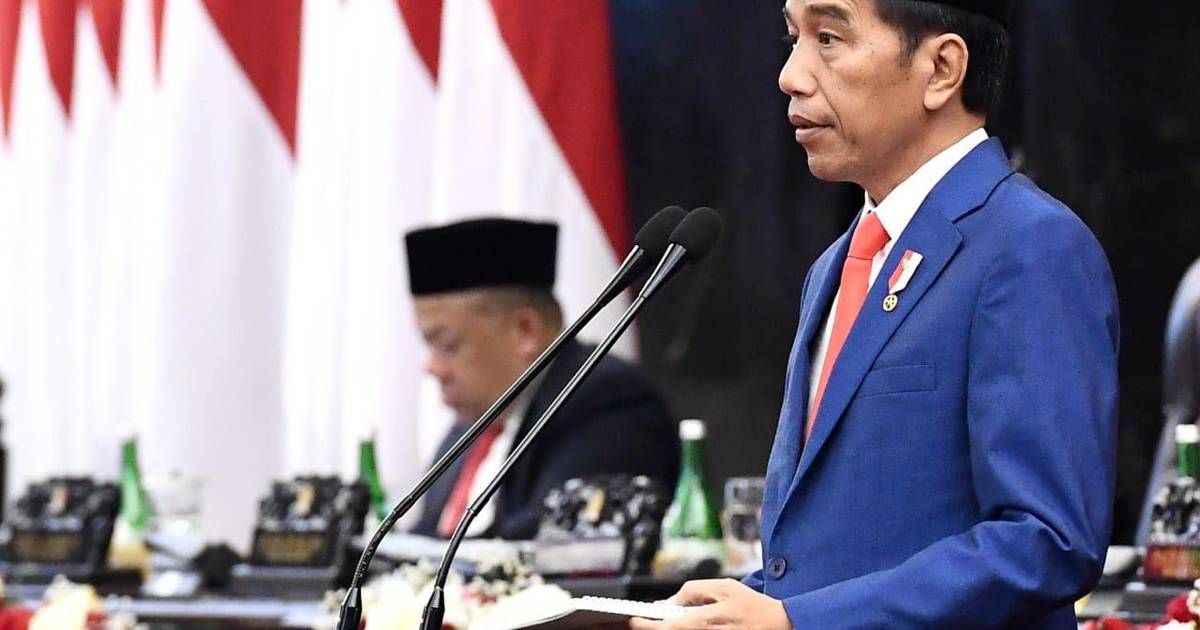 Operasi Perbaikan Citra Jokowi Jelang Lengser