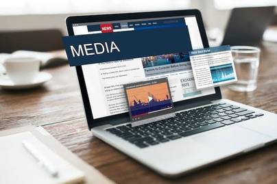 Media Sosial Jadi Media Informasi Utama Masyarakat Indonesia