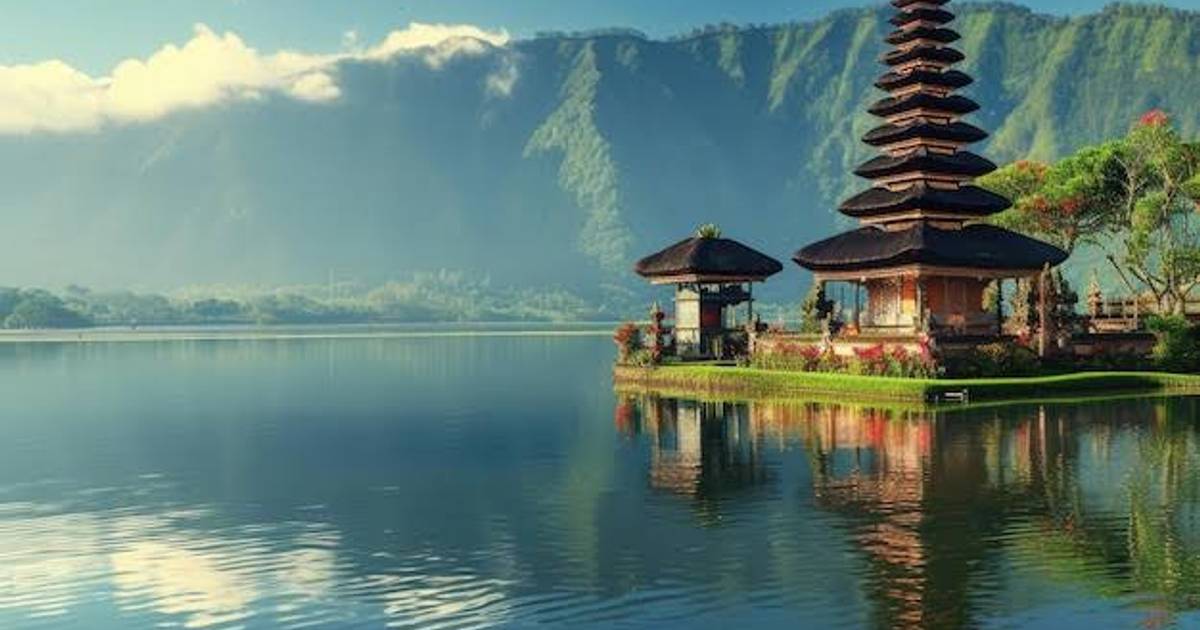 Destinasi Wisata Domestik Masih Jadi Tujuan Utama Masyarakat Berlibur di 2025