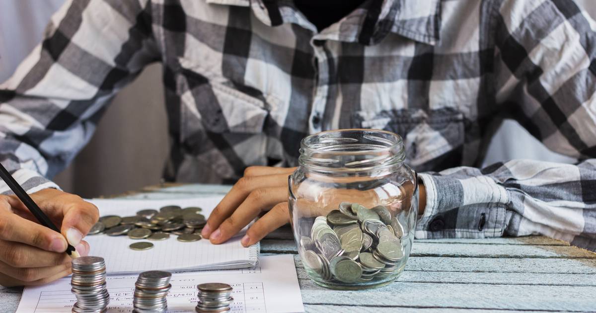 Seluk Beluk Kebiasaan Menabung dan Pengelolaan Keuangan Anak Muda: Sudahkah Cerdas Finansial?