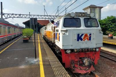 Deretan Kereta Api dengan Penumpang Terbanyak Sepanjang 2024