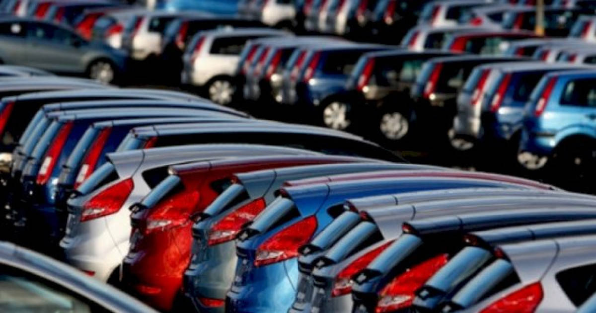 Penjualan Mobil Indonesia Melesu Awal 2025