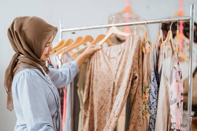 70% Publik Indonesia Pilih Beli Baju Baru Buat Lebaran, Apa Alasannya?