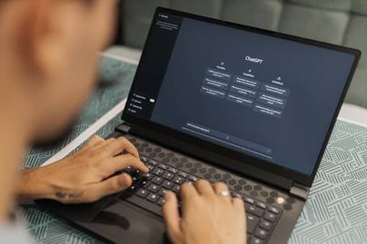 Ini Dia Situs AI Terpopuler 2025