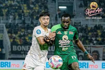 10 Pemain Persebaya Kalahkan Madura United dengan Skor 1-0, Green Force Perpanjang Rekor Tak Kalah