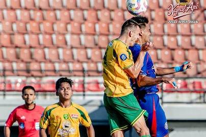 Skor 1-1 Persebaya versus Arema FC, Green Force Gagal Naik Peringkat