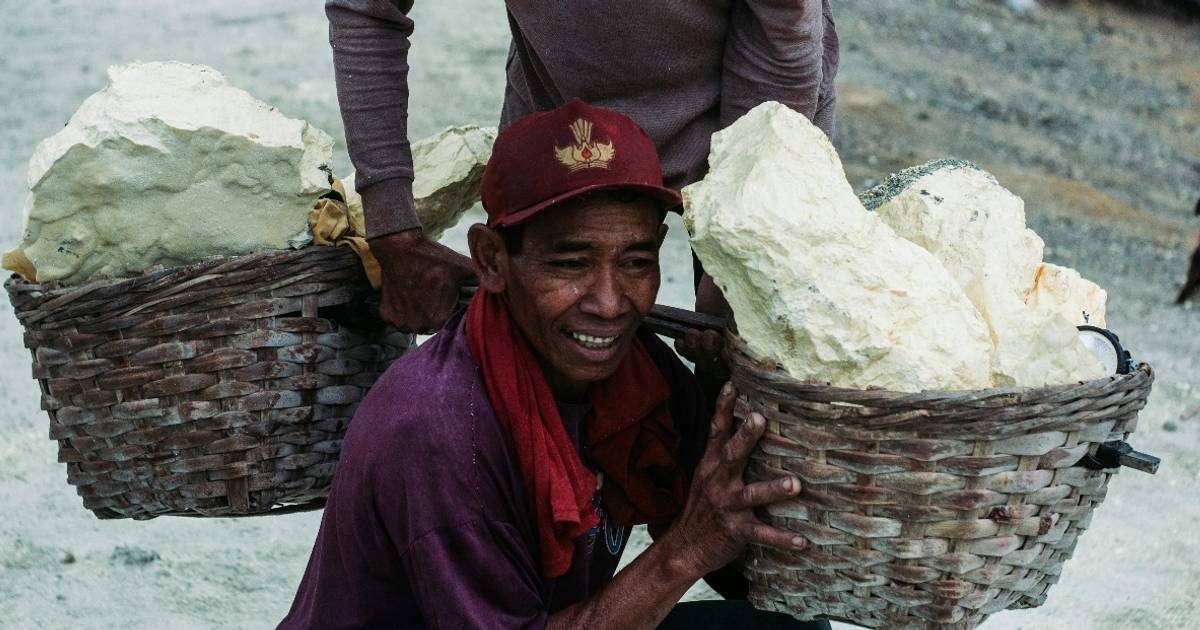 Rata-Rata Upah Buruh Indonesia Februari 2025, Sektor Mana Paling Tinggi?