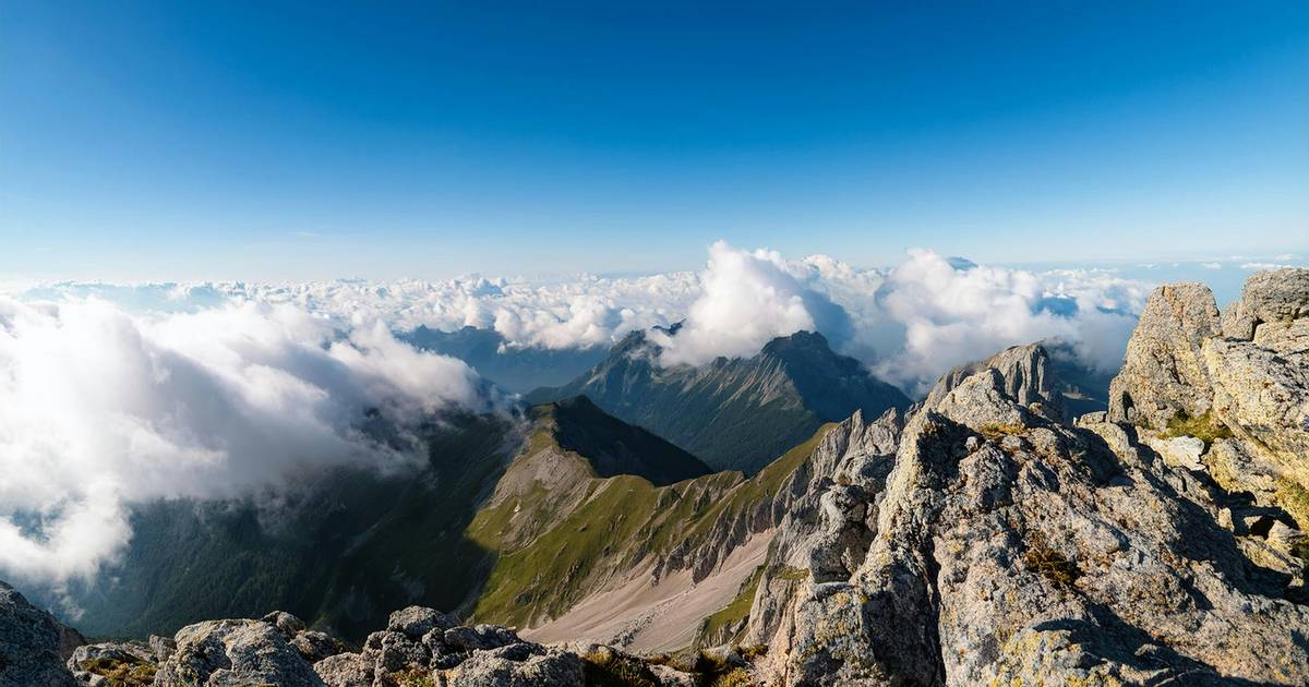 Jumlah Kecelakaan Pendakian di Berbagai Gunung Indonesia 2013-2024