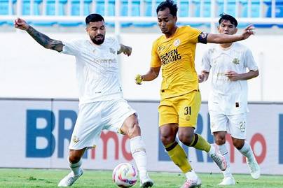 Degradasi Liga 1: Semen Padang Bertahan, PSS Sleman dan Barito Putera Turun Level