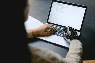 Ini Cara Gen Z & Milenial Gunakan GenAI di Dunia Kerja