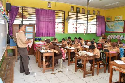 Miris, Lebih dari 60% Ruang Kelas SD Rusak pada Tahun Ajaran 2024/2025