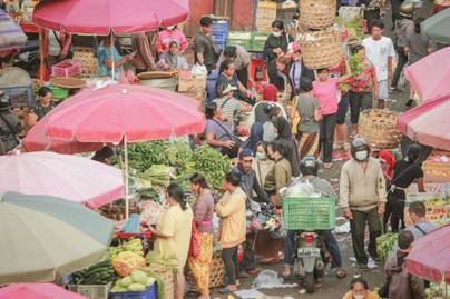 Indeks Optimisme 2025: Harga Kebutuhan Pokok Meningkat, Pendapatan Malah Turun?