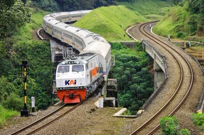 Stasiun Nagreg Jadi Stasiun Kereta Api Tertinggi di Indonesia