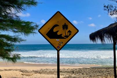 Garis Pantai Panjang Perluas Risiko Dampak Tsunami di Indonesia