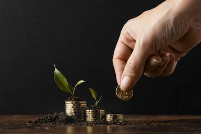 Perbandingan Harga Emas vs Bitcoin dalam 10 Tahun Terakhir, Manakah yang Lebih Menguntungkan?