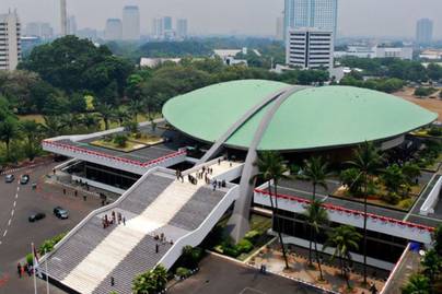 Benarkah Gaji Anggota DPR RI Naik? Simak Take Home Pay Anggota DPR RI 2025 Berikut Ini