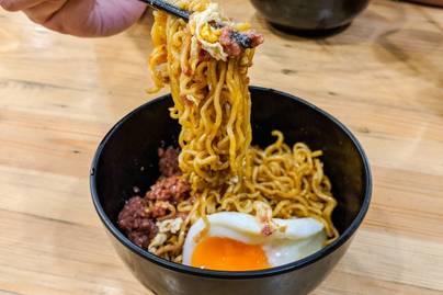 Ini 5 Brand Makanan Lokal Favorit Publik RI 2025