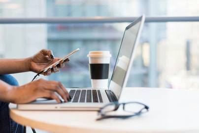 Simak Proporsi Pengguna Internet Indonesia Menurut Pengeluaran 2025