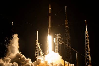 Prestasi Besar, Indonesia Sukses Luncurkan Satelit Nusantara Lima